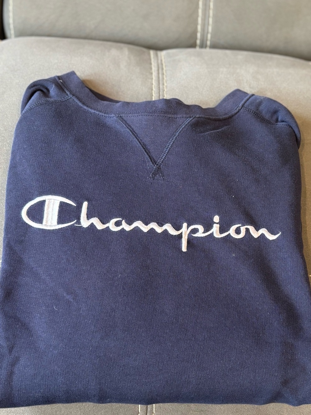 Champion Navy Logo Crewneck Sweathsirt